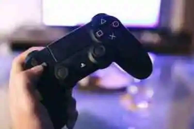 Android 9 Foot adds support to play with a controller Dualshock PS4 on your mobile