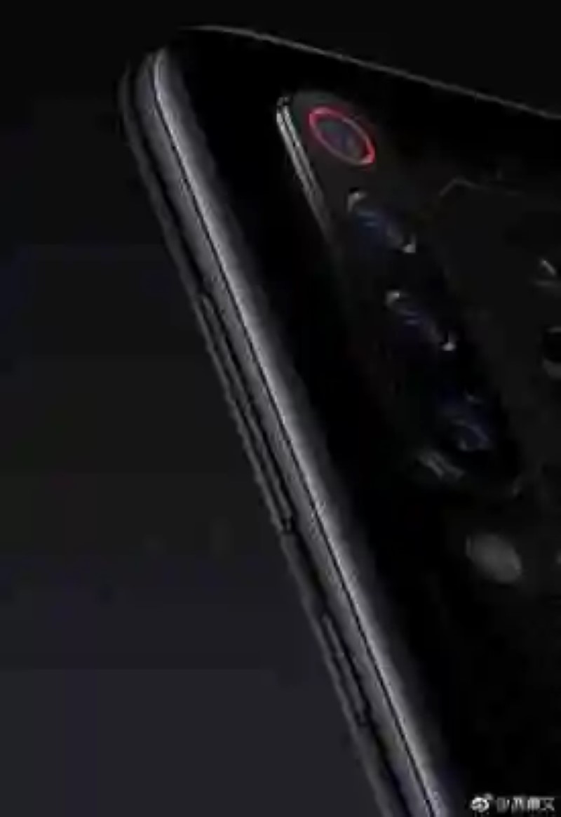 The Xiaomi Mi 9 can be seen in renders official and appears a version Explorer with four cameras