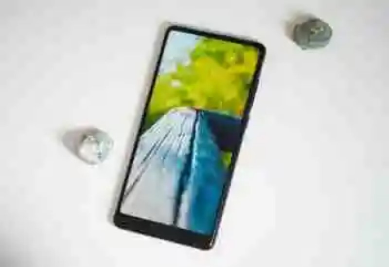 LineageOS 16 carries Android 9 Foot ten mobile, the Xiaomi Mi 6 and Mi MIX 2 between them