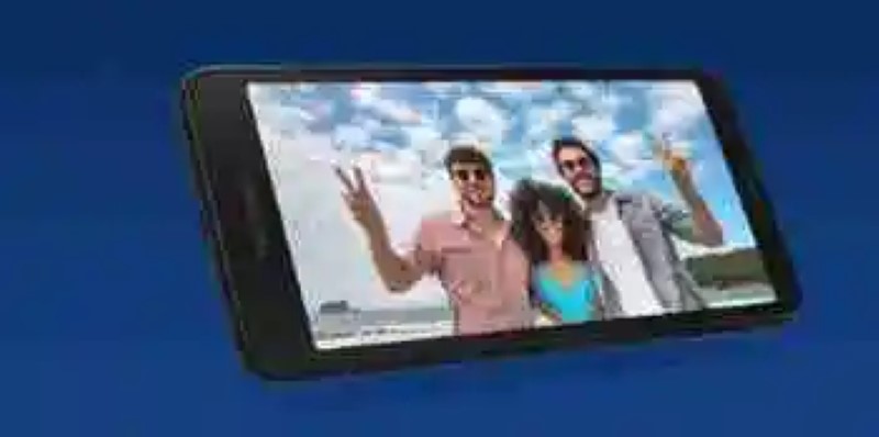 Motorola Moto E6: the sixth generation of the family, Moto E wins in power and lost the fingerprint reader