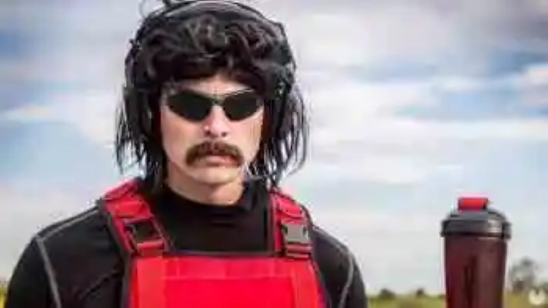 Dr’t disrespect compares on Twitch your pay with what you earn a developer of Call of Duty