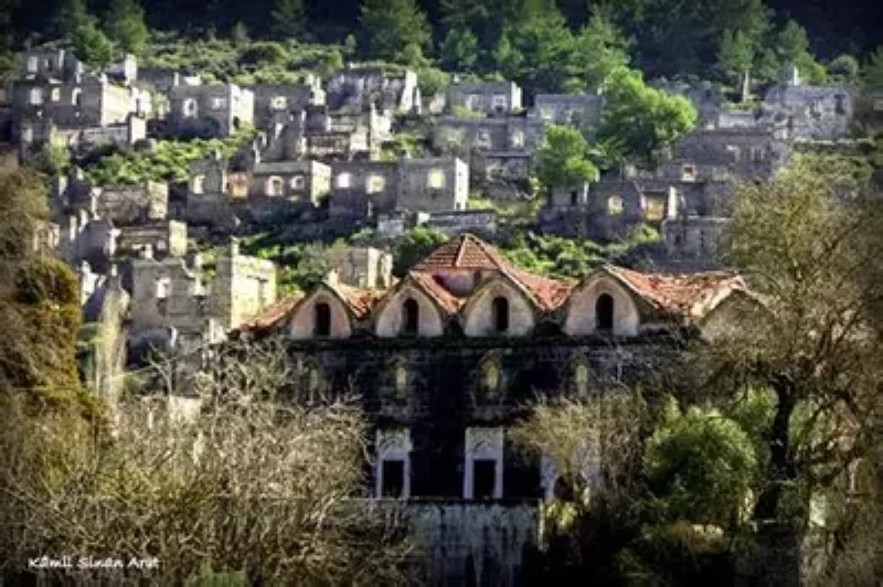Los pueblos abandonados más fascinantes de Europa