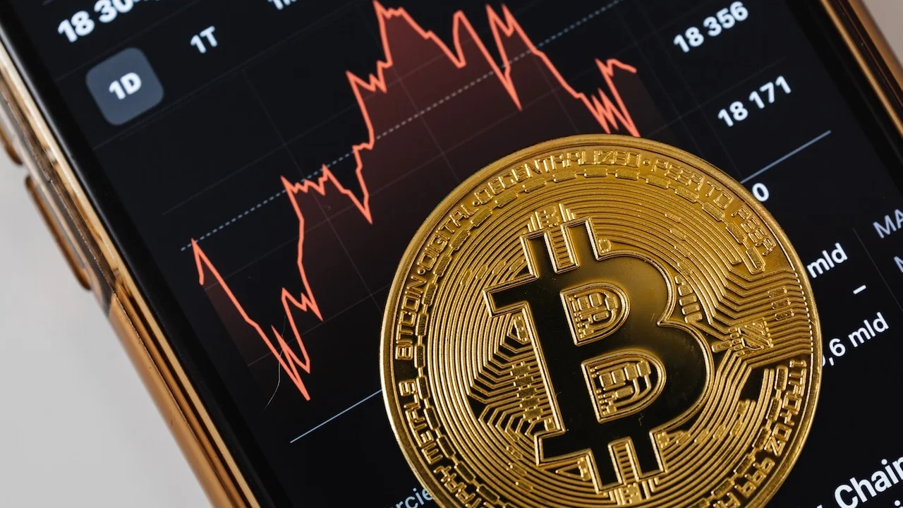 Är handel med Bitcoin lönsamt att satsa på?