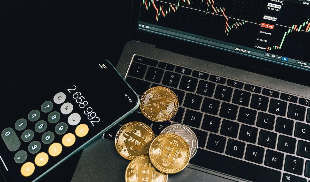 Maak u vertrouwd met enkele grote risico’s van het investeren in de bitcoin-crypto!