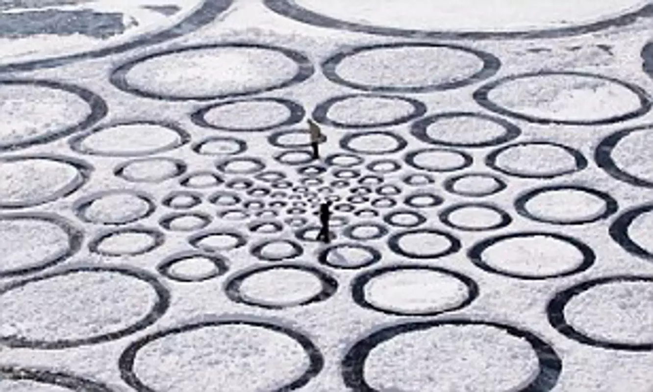 The mystery of Lake Baikal&#8217;s icy circles